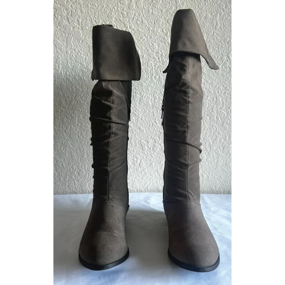 Style & Co. Tiriza Boots Women's Size 7 Grey Pointed Toe Slouch Knee High Shoes - Picture 2 of 9